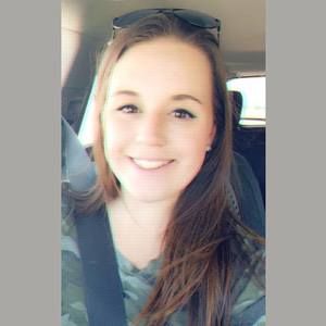 Meet your Posher, Emily mae